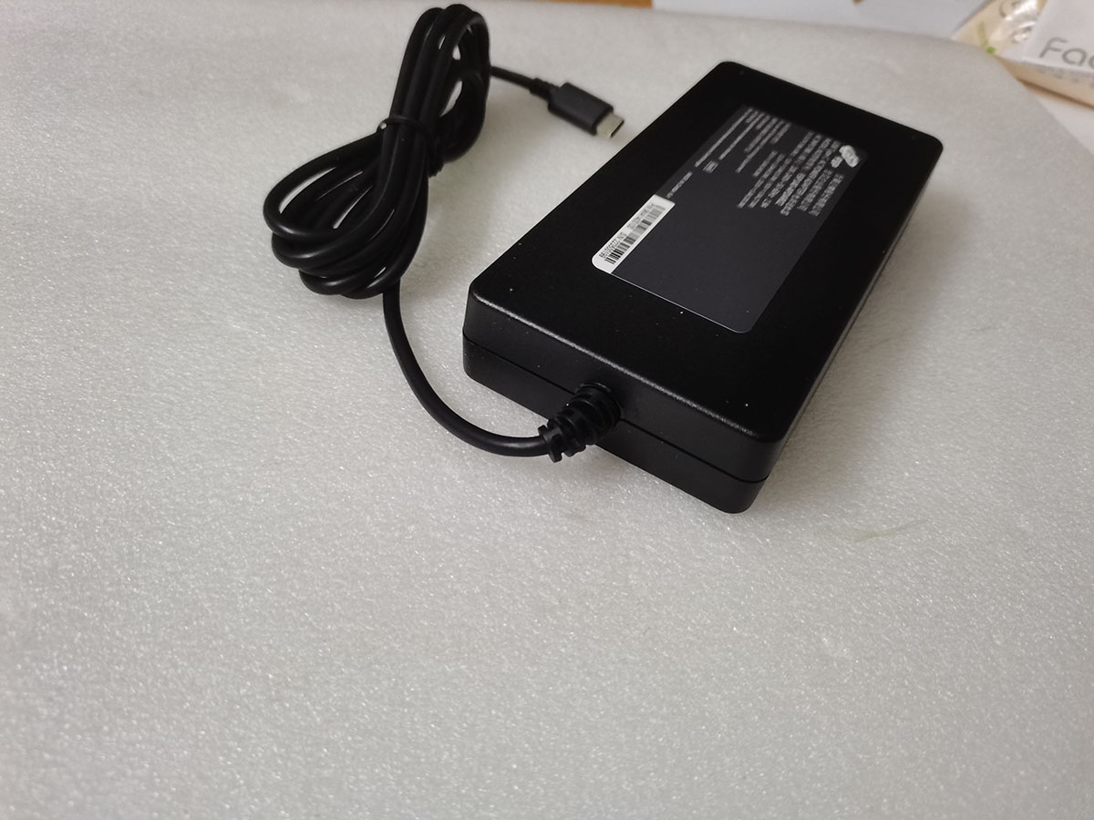 NEUES schlankes OEM FSP 28V 5A – Pc Gaming News Bewertung und Preis