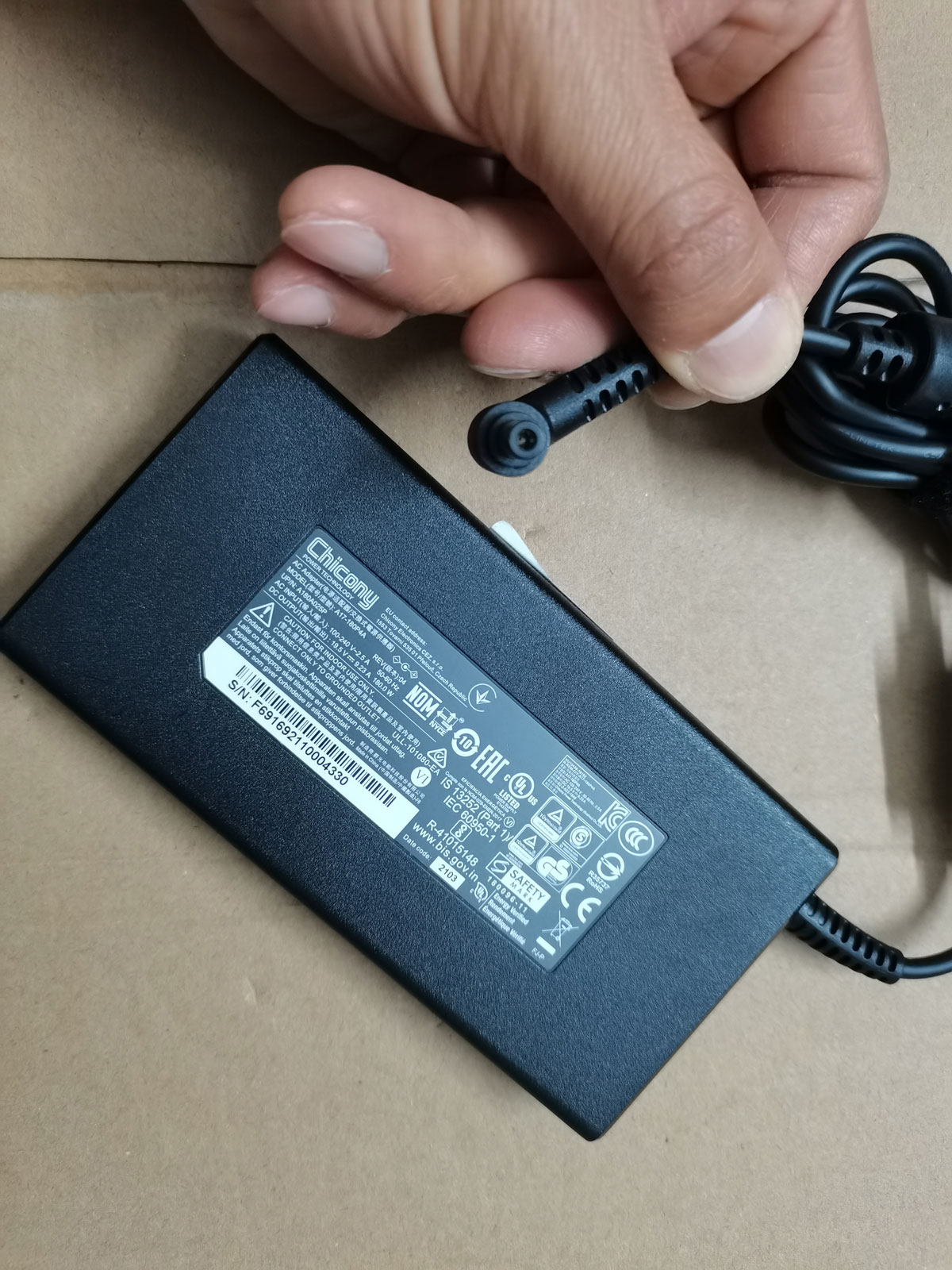 NEUES schlankes OEM Chicony 19 – Pc Gaming News Bewertung und Preis